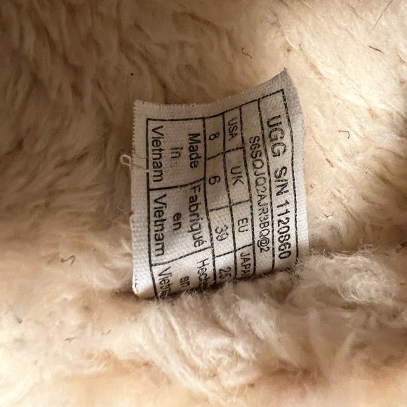 UGG Sherpa Fuzz Sugar Cross Plant Based Sustainable Platform Slides - Picture 9 of 16